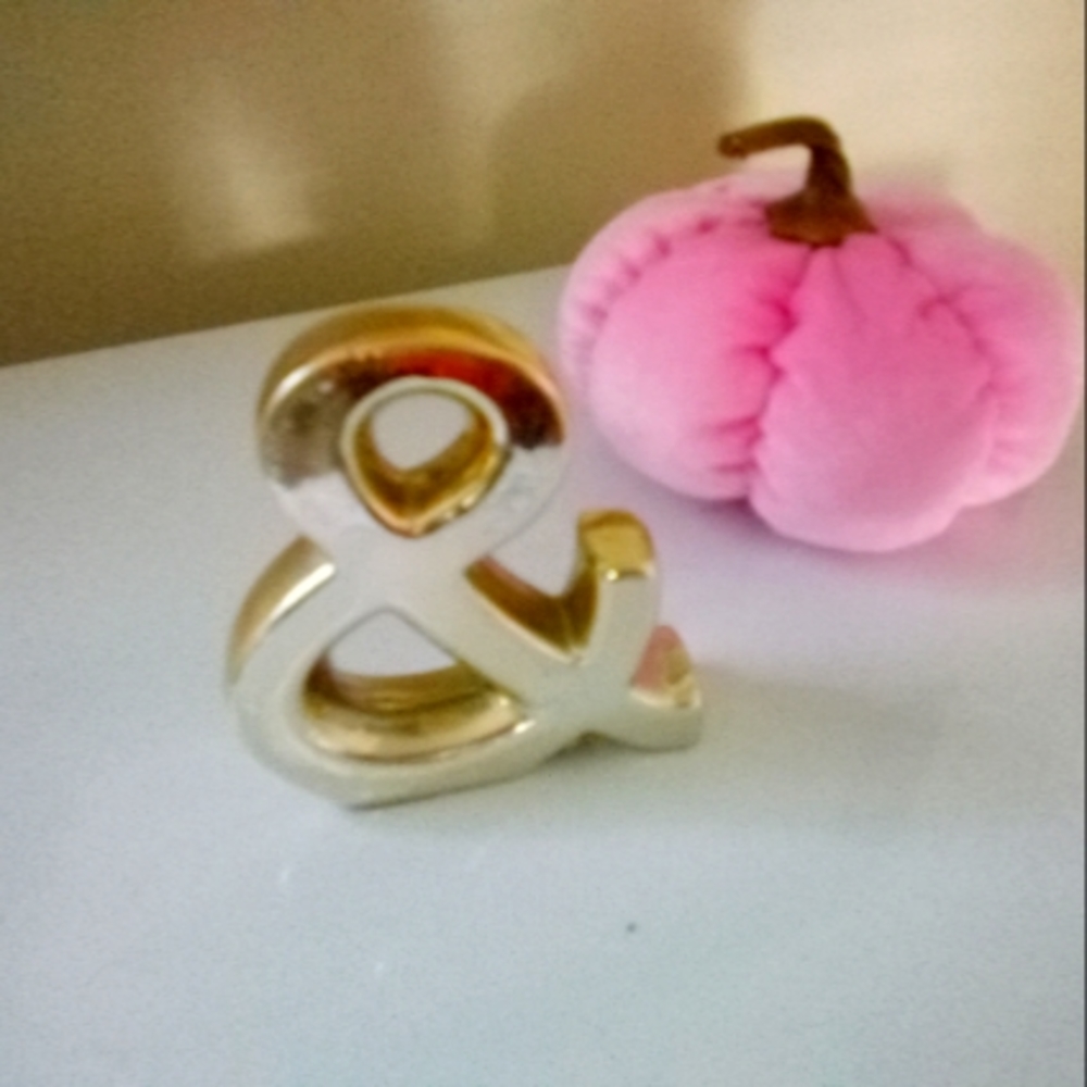 & sign home decor item " Like 🆕 "